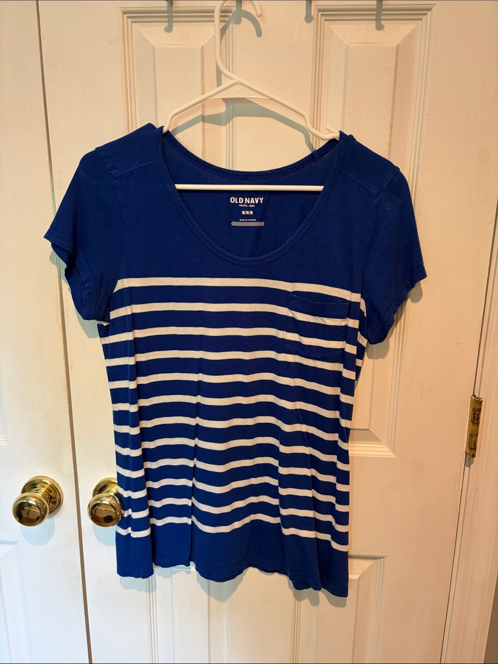 Old Navy Blue and White Striped Scoop Neck Tee